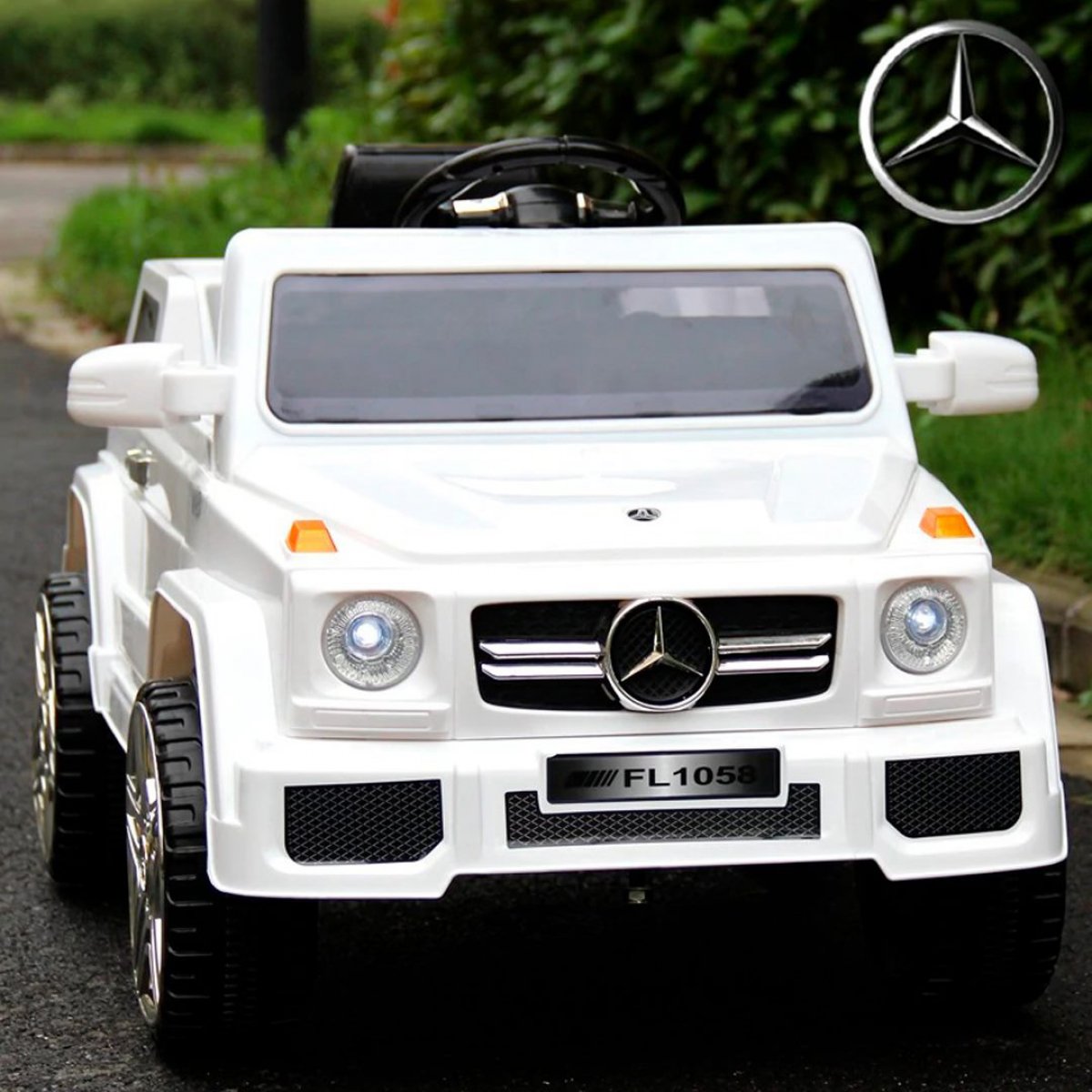 Детский электромобиль Mercedes (2 мотора по 25W, 2 аккум, MP3) Джип Baby Tilly FL1058 WHITE Белый (FL1058 WHITE)
Детский электромобиль Mercedes (2 мотора по 25W, 2 аккум, MP3) Джип Baby Tilly FL1058 WHITE Белый (FL1058 WHITE)