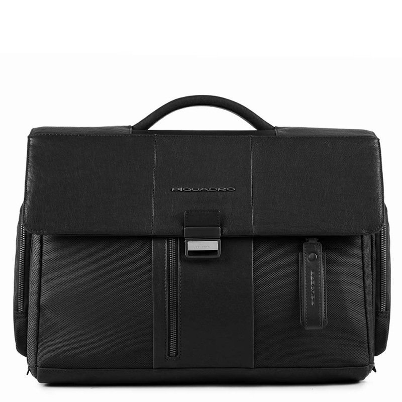 Портфель Piquadro BRIEF Black с отд. д/ноут.15.6"/iPad Air/Pro+брелок CONNEQU
Портфель Piquadro BRIEF Black с отд. д/ноут.15.6"/iPad Air/Pro+брелок CONNEQU