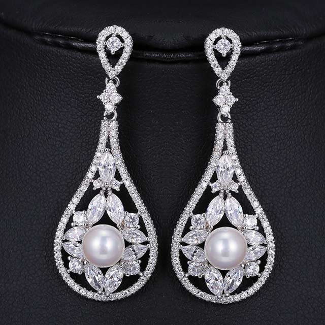 Серьги-клипсы Сладкая жемчужина DiaDemaGrand Серебряный с белым камнем (061777-15-2)
Серьги-клипсы Сладкая жемчужина DiaDemaGrand Серебряный с белым камнем (061777-15-2)