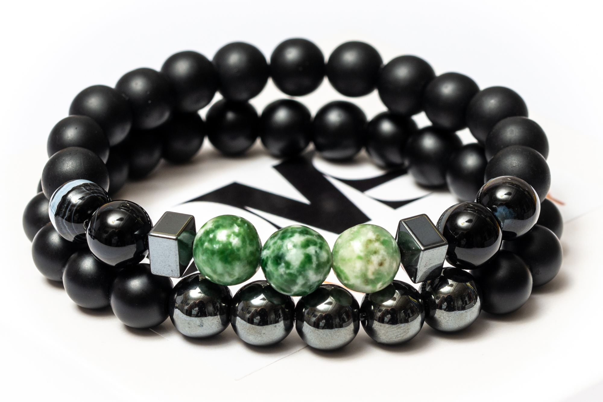 Парные браслеты мужские DMS Jewelry из шунгита, гематита, агата BLACK AND GREEN AGATE
Парные браслеты мужские DMS Jewelry из шунгита, гематита, агата BLACK AND GREEN AGATE