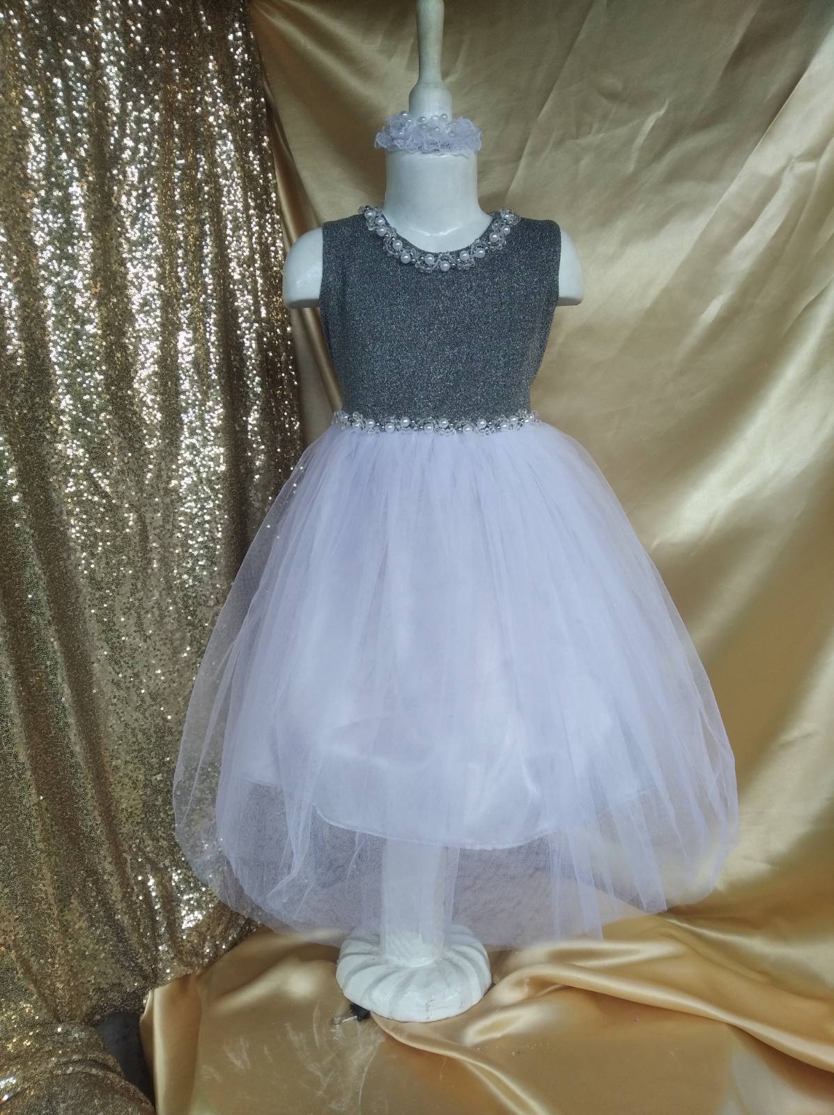 Детское нарядное праздничное пышное платье Stydиo dekory БУСИНКА 104 см
Детское нарядное праздничное пышное платье Stydиo dekory БУСИНКА 104 см