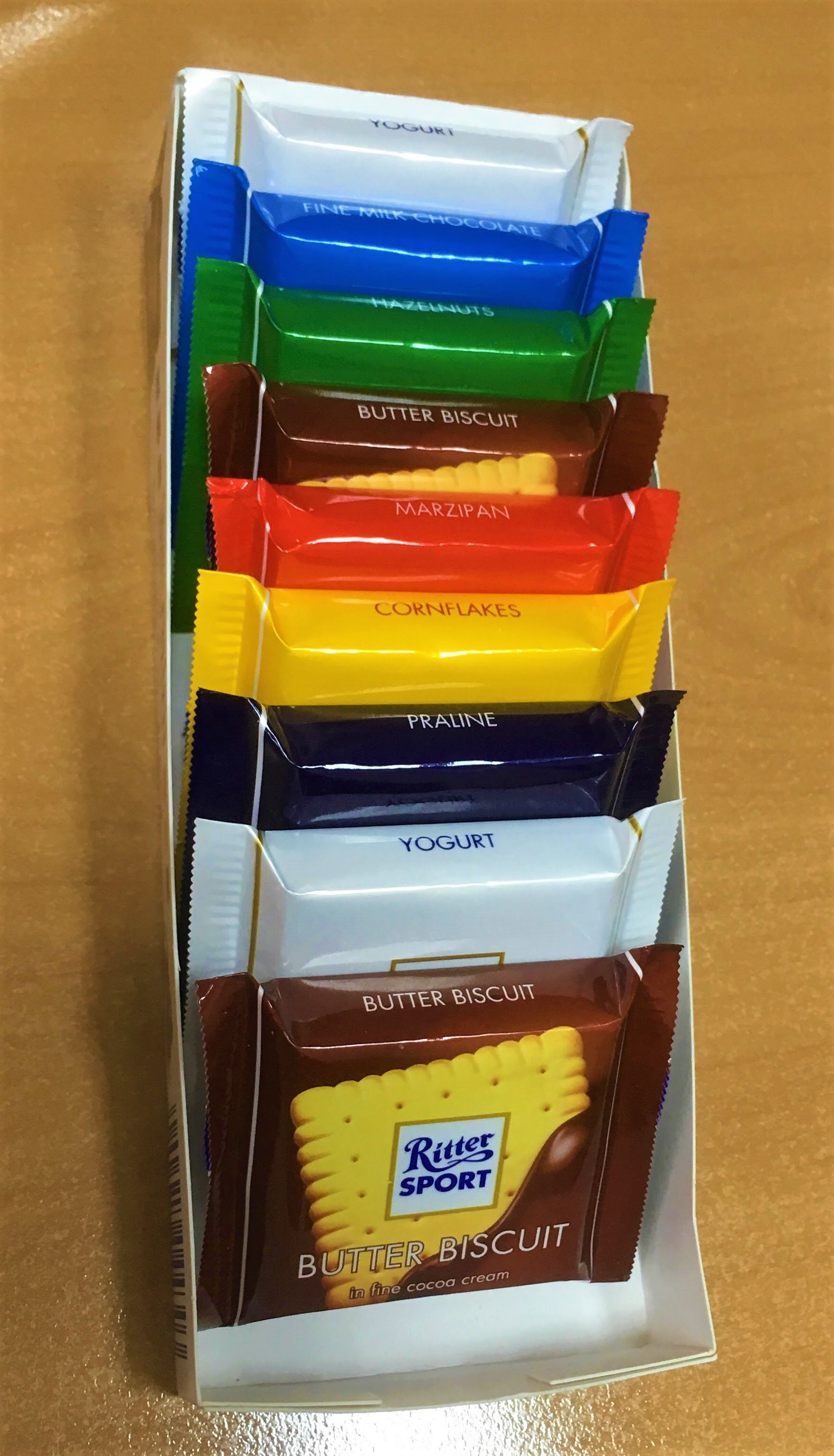 Набор шоколада Ritter Sport Mini ассорти 4 вкуса 150 г (4000417044303) –  отзывы покупателей | ROZETKA