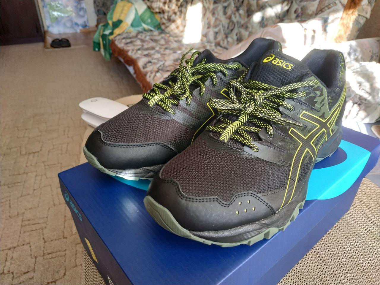 T724n asics 2024