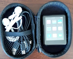 MP3 плеер JNN X6 Max Bluetooth Hi-Fi 4Gb с внешним динамиком фото от покупателей 1