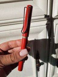 Ручка чорнильна Lamy Safari Червона F/Чорнило T10 синє (4014519272298)