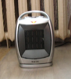 Тепловентилятор RZTK FH 1715H