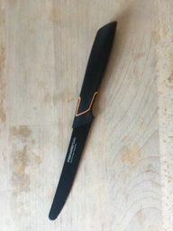 Кухонний ніж Fiskars Functional Form для томатів 13 см Black (1003092)