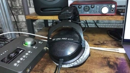 Навушники Beyerdynamic DT 770 PRO 250 OHM Black Limited Edition (43000221) фото від покупців 6