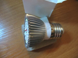 Светодиодная LED фитолампа для роста растений, для комнатных цветов, рассады, орхидей VENOM 25W SMD5730 220В (FL-P-025W-25) фото от покупателей 1