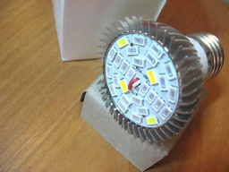 Светодиодная LED фитолампа для роста растений, для комнатных цветов, рассады, орхидей VENOM 25W SMD5730 220В (FL-P-025W-25)