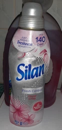 Ополіскувач-кондиціонер для білизни Silan Fresh Control Floral Crisp 2772 мл (9000101582505) фото від покупців 19