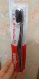 Зубна щітка Colgate ультрам'якого Блакитна Ультрам'яка (8718951345508_light blue) фото від покупців 5