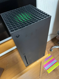 Ігрова консоль Microsoft Xbox Series X 1TB (RRT-00010) фото від покупців 13