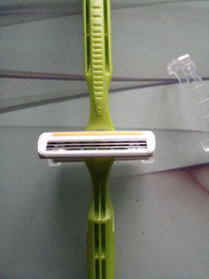 Набір бритв без змінних катриджів BIC Pure 3 Lady 4 шт (3086126726984)