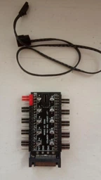 Сплиттер PWM Fan Hub на 10 вентиляторов (4-pin) с питанием SATA — для вентиляторов ПК фото от покупателей 6