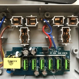 Сітковий підовжувач Ldnio SC3604, 3 розетки Combo, 6 USB, 2 метри grey-black фото від покупців 6