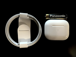 Наушники Apple AirPods with Wireless Charging Case 2021 (3-е поколение) (MME73TY/A) фото от покупателей 9