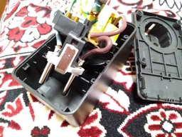 Сетевой фильтр APC Essential SurgeArrest 1 розетка Black (PM1WB-RS) фото от покупателей 4