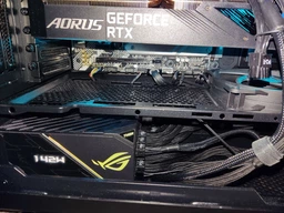 Блок питания Asus ROG Thor 850W Platinum II (ROG-THOR-850P2-GAMING) фото от покупателей 16