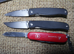 Карманный нож Ruike P661-B Черный фото от покупателей 3