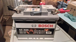 Автомобільний акумулятор BOSCH AGM 105Ah 950A R+ 0092S5A150 фото від покупців 3