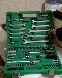 Набір інструментів 1/2" & 1/4"; 82од INTERTOOL ET-6082SP