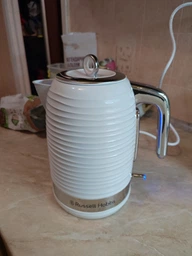 Електрочайник Russell Hobbs 24363-70 фото від покупців 9