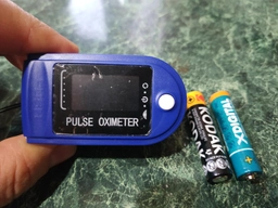 Пульсоксиметр Optima CMS50N Blue + батарейки в комплекті фото від покупців 15