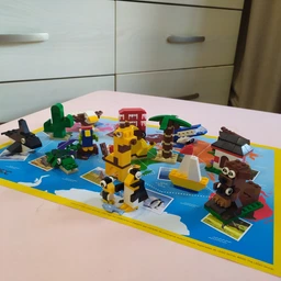 Конструктор LEGO Classic Навколо світу 950 деталей (11015) фото від покупців 1