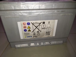 Автомобильный аккумулятор Varta Silver Dynamic 77А Ев (-/+) E44 (780EN) (577400078) фото от покупателей 7