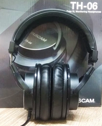 Навушники Tascam TH-06 фото від покупців 1