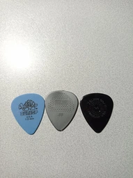 Медиаторы Dunlop PVP102 Pick Variety Pack Medium/Heavy (12 шт.) фото от покупателей 7