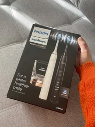Набор электрических зубных щеток PHILIPS Sonicare HX9914/57 Diamond Clean 9000 фото от покупателей 3
