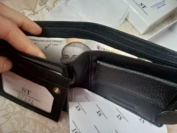 Гаманець чоловічий шкіряний з монетницею для карт з прозорим відділенням ST Leather Чорний 42121 фото від покупців 3