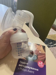 Ручной молокоотсос Philips Avent с бутылочкой 115мл SCF430/10 (SCF430/10) фото від покупців 4