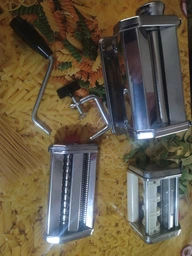 Лапшерезка 3 в 1 Pasta Set QF-150 тестораскатка + насадка для равиоли (D-2019090665) фото от покупателей 1