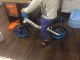 Біговел GLOBBER GO BIKE, білий-синій (7571321) фото від покупців 4
