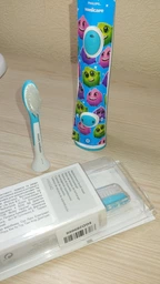 Насадки для зубної щітки Philips Sonicare HX6042/33 For kids фото від покупців 9