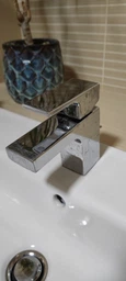 Змішувач на раковину одновентильний HANSGROHE VERNIS SHAPE хром латунь з донним клапаном 71560000