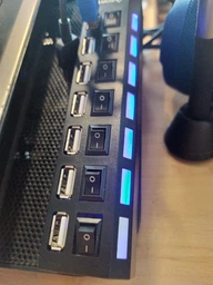 USB-хаб 7 портів Digital високошвидкісний USB-концентратор 3.0 Чорний (1000-796-00) фото від покупців 5