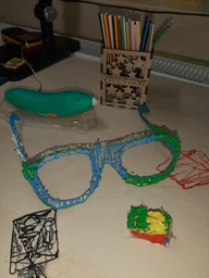 3D-ручка 3Doodler Start Plus для детского творчества базовый набор Креатив 72 стержня (SPLUS) фото от покупателей 5