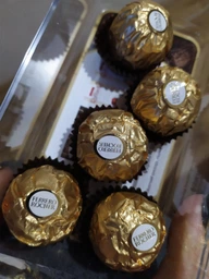 Конфеты Ferrero Rocher 200 г (8000500003787) фото от покупателей 5