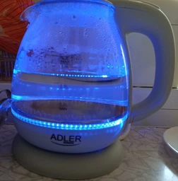 Электрочайник Adler AD 1283C cream ( 1100 Вт, 1 л.)