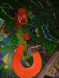 Автотрек Joy Toy 8899-94 "Динозавр" 10 машинок Довжина треку 120 см фото від покупців 1