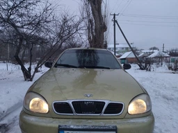 Автолампи Philips W5W Philips WhiteVision Ultra 2 шт. (12961WVUB2) фото від покупців 2