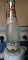 Вино игристое Henkell AlkoholFrei Безалкогольное белое полусладкое 0.75 л 0% (4003310013988) фото от покупателей 4