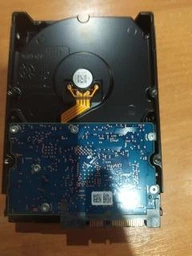 Накопичувач HDD SATA 500GB Toshiba P300 7200rpm 64MB (HDWD105UZSVA)