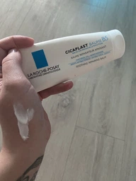 Успокаивающий бальзам La Roche-Posay Cicaplast Б5+ Восстанавливающий для поврежденной или раздраженной кожи лица и тела 100 мл (3337875816847) фото от покупателей 8