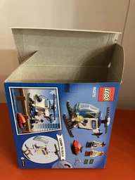 Конструктор LEGO City Police Полицейский вертолет 51 деталь (60275) фото от покупателей 2