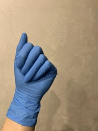 Перчатки смотровые нитриловые Medicare Неопудренные S 100шт Синие (6825 (EG-2211-S)) фото от покупателей 2